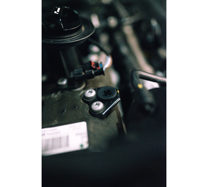 Engine Cover Grommet Upgrade - 2.5 - EA855 - TFSI - RS3